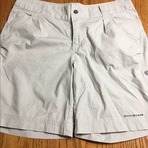 Columbia shorts women’s size 6.